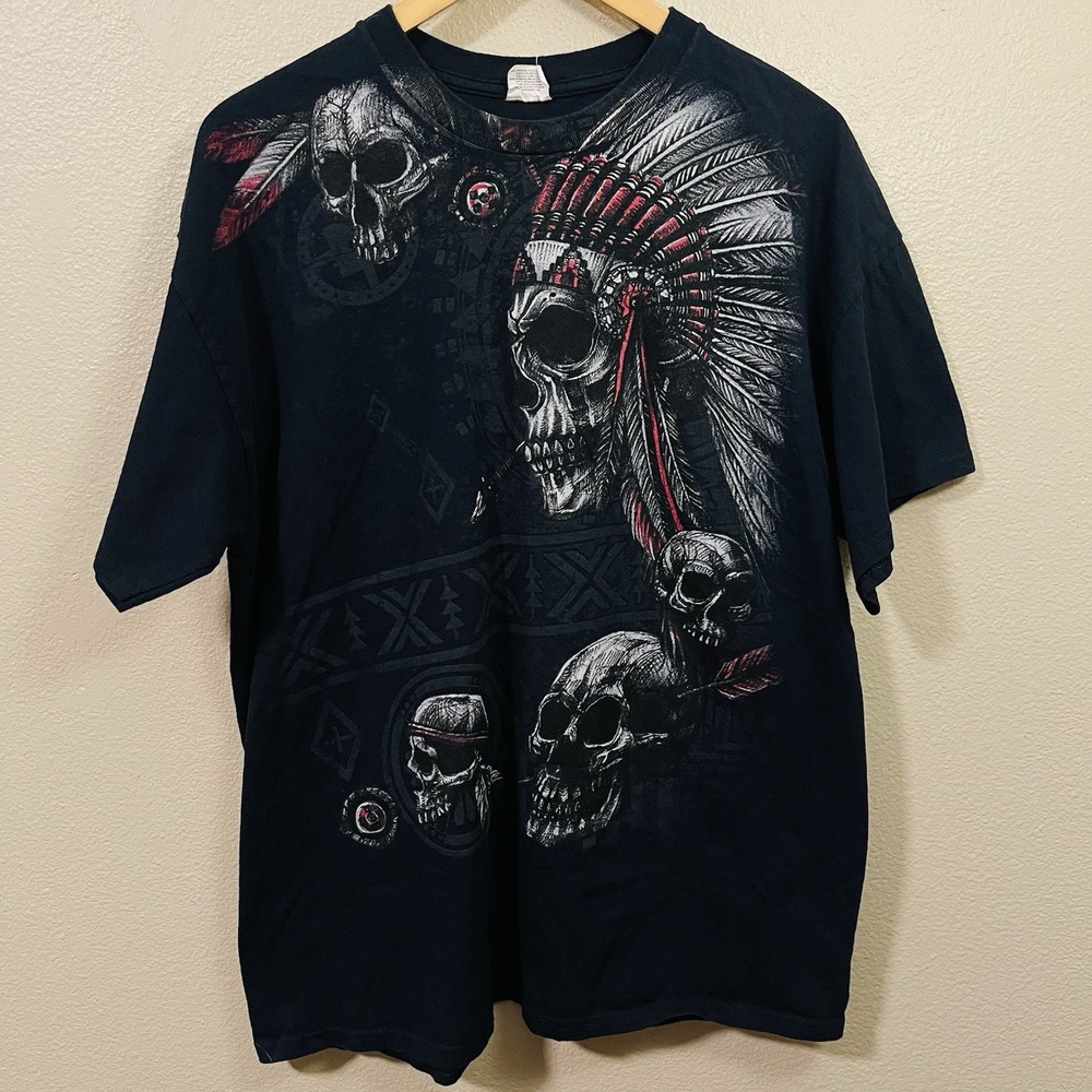 Vintage Scull Tshirt Black Indigenous Tribal Print Native Headdress Mystic Y2K L